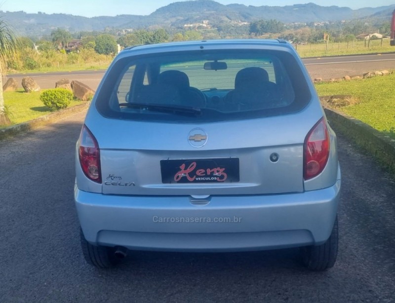 CELTA 1.0 MPFI SPIRIT 8V FLEX 4P MANUAL - 2008 - BOM PRINCíPIO