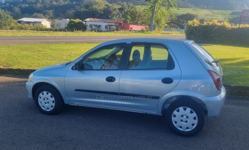 CELTA 1.0 MPFI SPIRIT 8V FLEX 4P MANUAL - 2008 - BOM PRINCíPIO