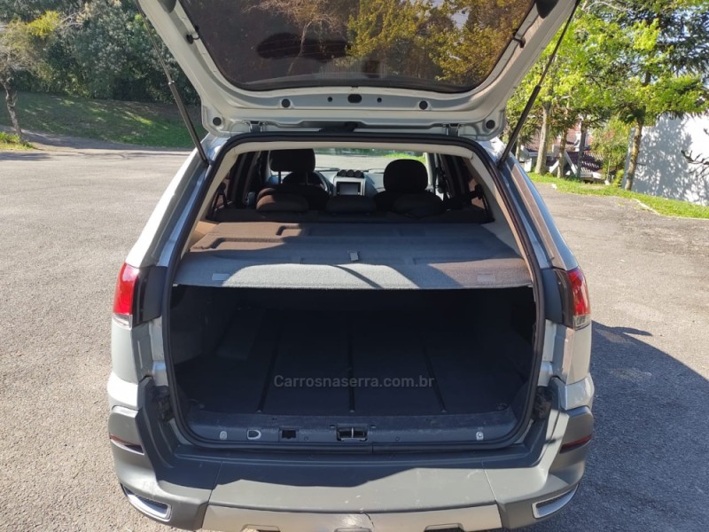 PALIO 1.8 MPI ADVENTURE WEEKEND ITALIA 16V FLEX MANUAL - 2012 - FARROUPILHA