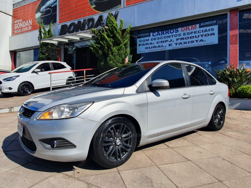 FOCUS 2.0 GLX SEDAN 16V FLEX 4P AUTOMÁTICO - 2013 - FARROUPILHA