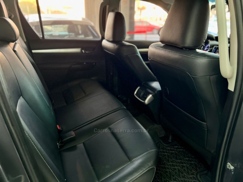 HILUX 2.8 SRV 4X4 CD 16V DIESEL 4P AUTOMÁTICO - 2017 - CAXIAS DO SUL