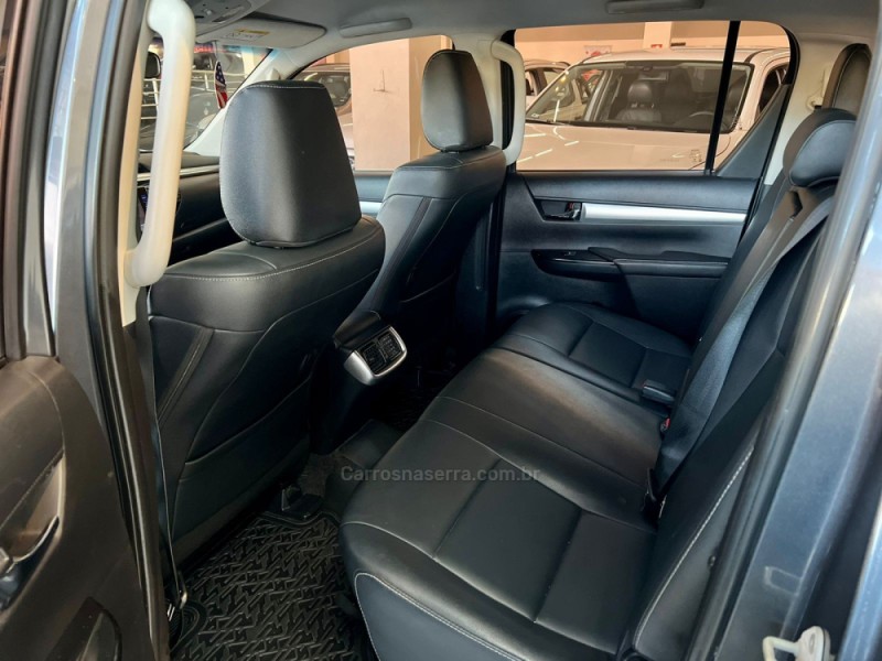 HILUX 2.8 SRV 4X4 CD 16V DIESEL 4P AUTOMÁTICO - 2017 - CAXIAS DO SUL