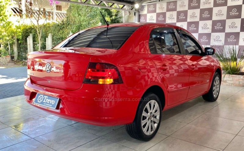 VOYAGE 1.0 MI TRENDLINE 8V FLEX 4P MANUAL - 2012 - TAQUARA
