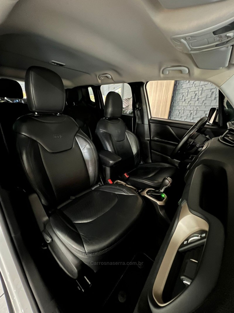 RENEGADE 1.8 16V FLEX LONGITUDE 4P AUTOMÁTICO - 2016 - NOVO HAMBURGO