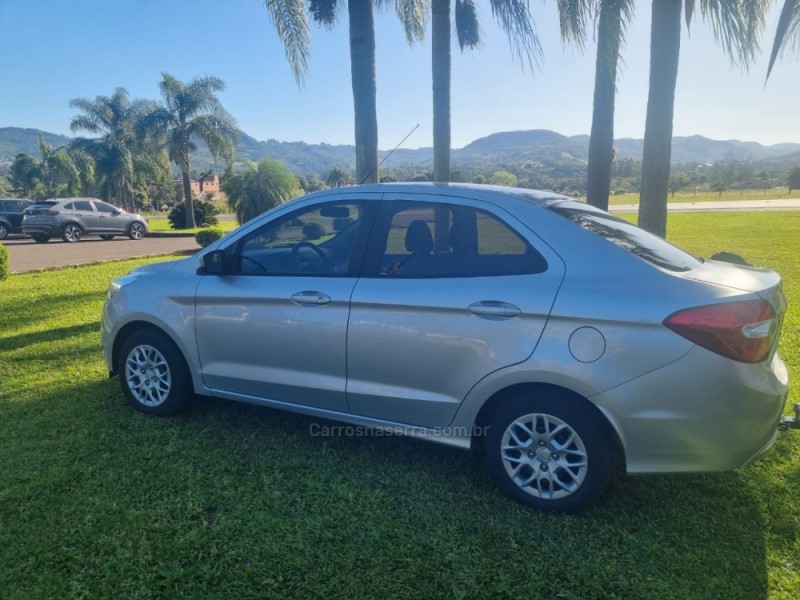 KA + 1.0 SE PLUS 12V FLEX 4P MANUAL - 2018 - BOM PRINCíPIO