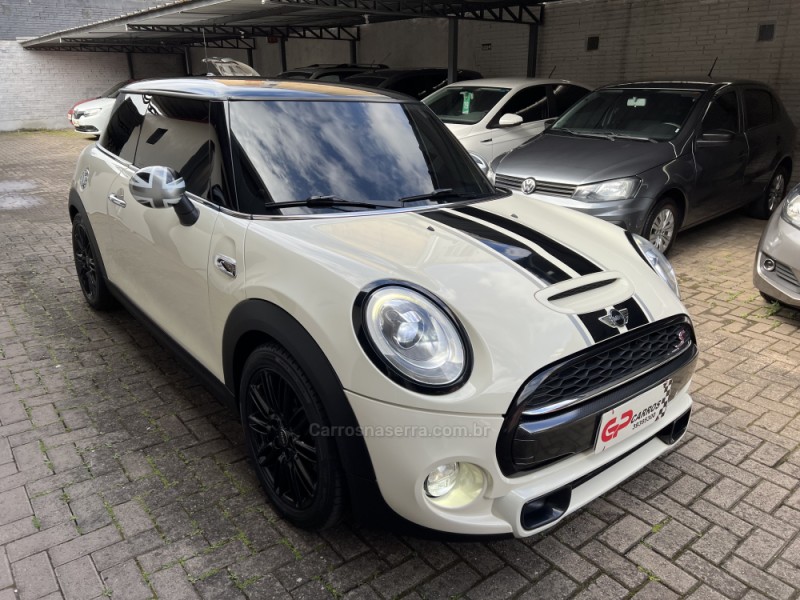 COOPER 2.0 S 16V TURBO GASOLINA 2P AUTOMÁTICO - 2015 - NOVO HAMBURGO