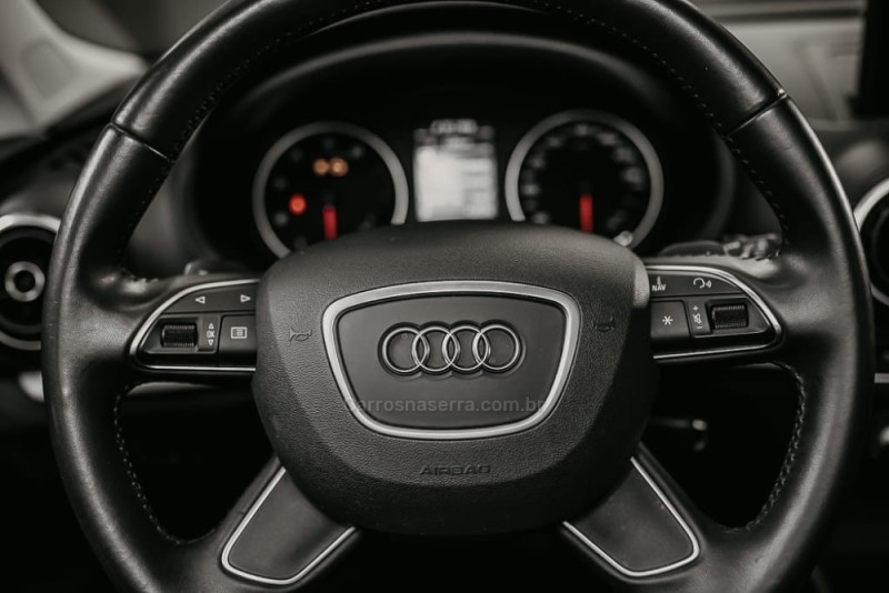 A3 1.4 TFSI SPORTBACK 16V GASOLINA 4P S-TRONIC - 2014 - BENTO GONçALVES
