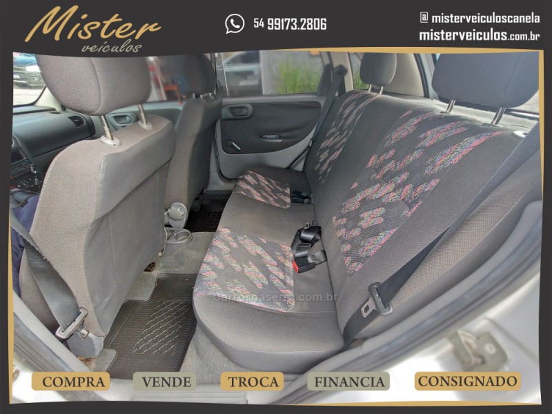 CORSA 1.0 MPFI JOY 8V GASOLINA 4P MANUAL - 2005 - CANELA
