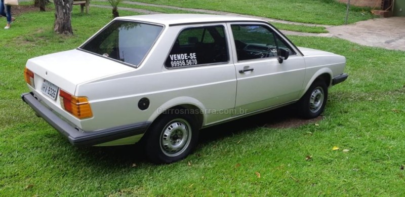 VOYAGE 1.6 LS 8V ÁLCOOL 2P MANUAL - 1995 - CANELA