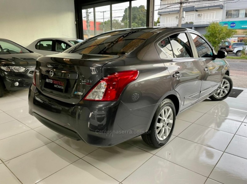 VERSA 1.6 16V FLEX SV 4P XTRONIC - 2017 - SãO LEOPOLDO
