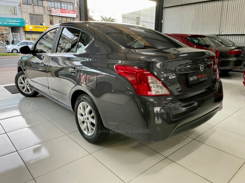 VERSA 1.6 16V FLEX SV 4P XTRONIC - 2017 - SãO LEOPOLDO