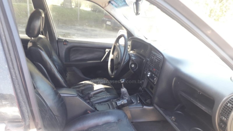 OMEGA 2.0 MPFI GLS 8V GASOLINA 4P MANUAL - 1996 - BENTO GONçALVES