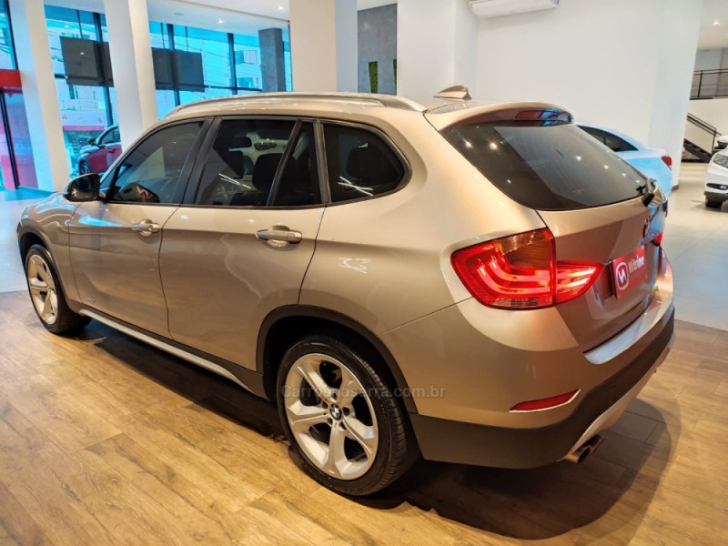X1 2.0 16V TURBO GASOLINA SDRIVE20I X-LINE 4P AUTOMÁTICO - 2014 - ERECHIM