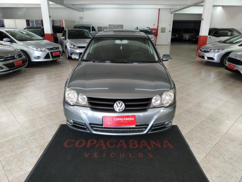 GOLF 1.6 MI TECH 8V FLEX 4P MANUAL