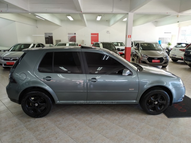 GOLF 1.6 MI TECH 8V FLEX 4P MANUAL - 2009 - CAXIAS DO SUL