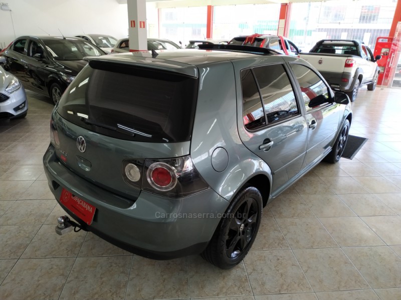 GOLF 1.6 MI TECH 8V FLEX 4P MANUAL - 2009 - CAXIAS DO SUL