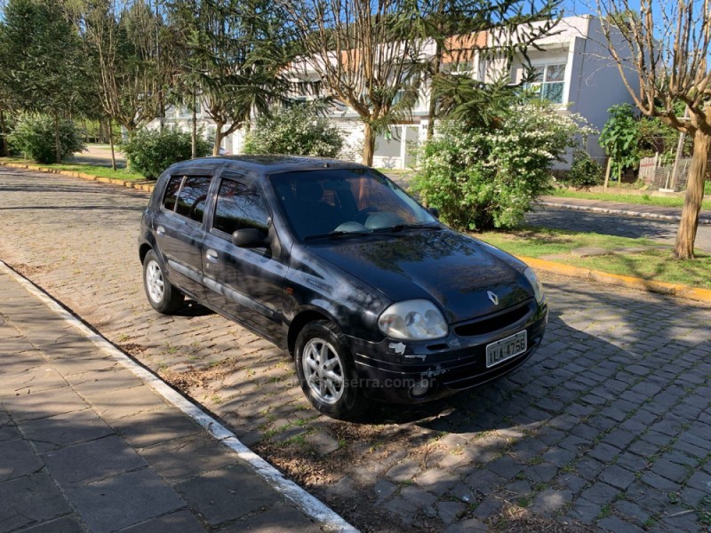 CLIO 1.6 RT 16V GASOLINA 4P MANUAL - 2003 - FARROUPILHA