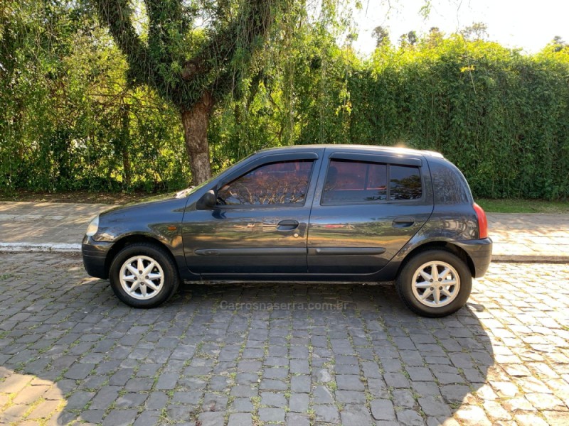 CLIO 1.6 RT 16V GASOLINA 4P MANUAL - 2003 - FARROUPILHA