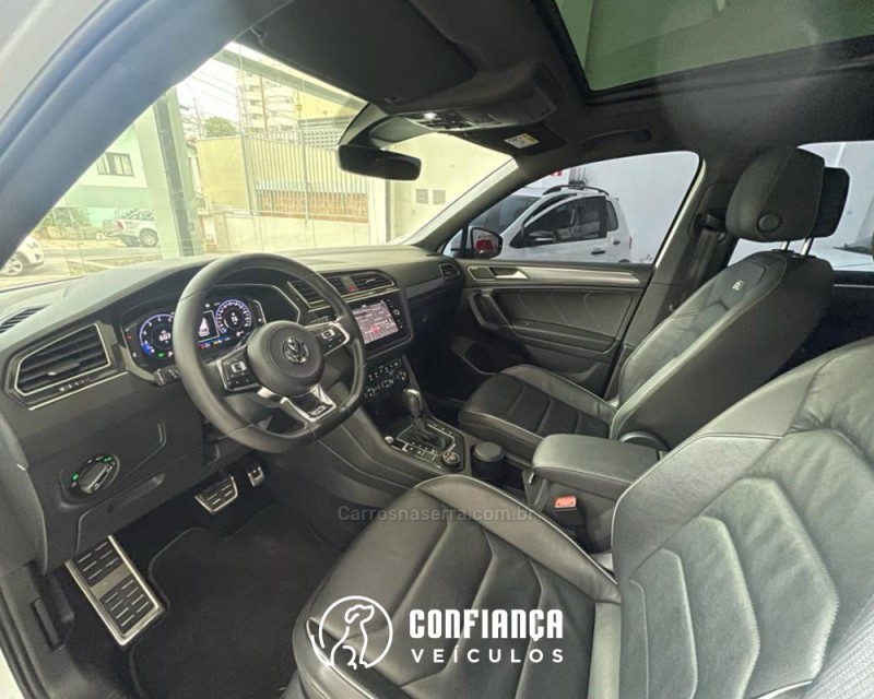 TIGUAN 2.0 TSI R-LINE 16V TURBO GASOLINA 4P TIPTRONIC - 2020 - BENTO GONçALVES