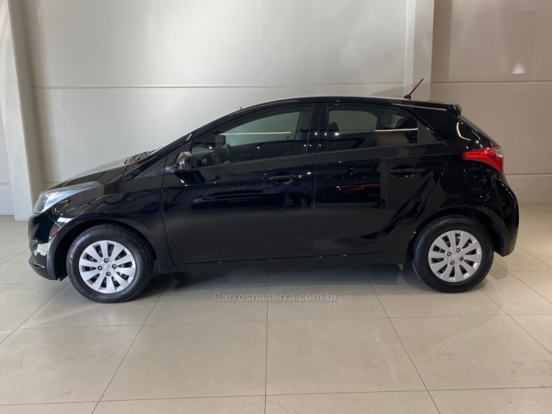 HB20 1.6 COMFORT PLUS 16V FLEX 4P MANUAL - 2014 - FLORES DA CUNHA