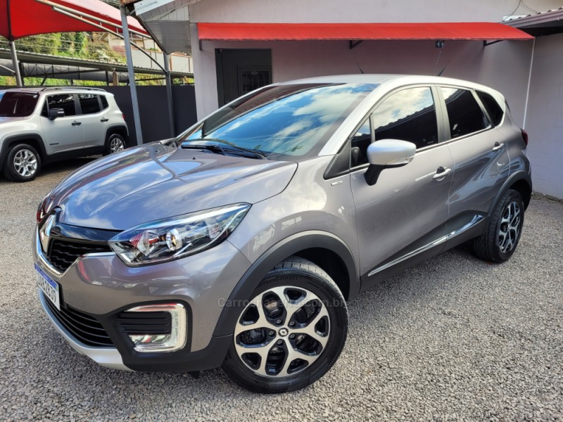 captur 1.6 16v intense bose flex 4p automatico 2021 carlos barbosa