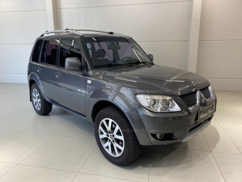 PAJERO TR4 2.0 4X4 16V 140CV FLEX 4P AUTOMÁTICO - 2013 - FLORES DA CUNHA