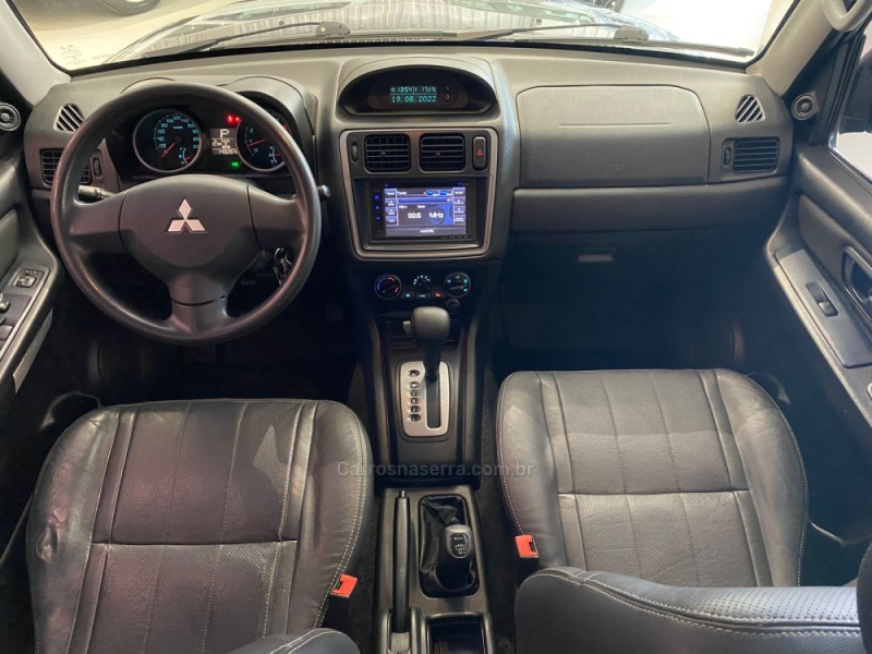PAJERO TR4 2.0 4X4 16V 140CV FLEX 4P AUTOMÁTICO - 2013 - FLORES DA CUNHA