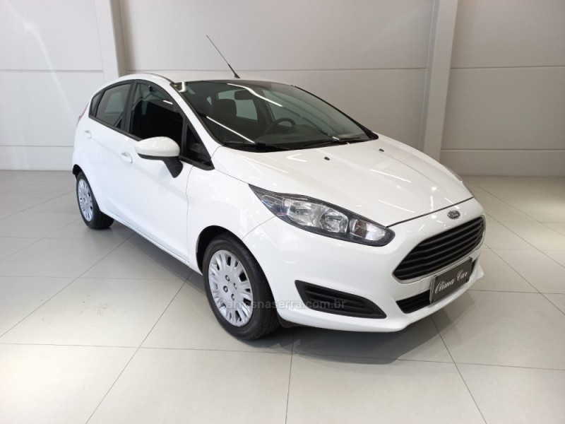 FIESTA 1.5 S HATCH 16V FLEX 4P MANUAL - 2015 - FLORES DA CUNHA
