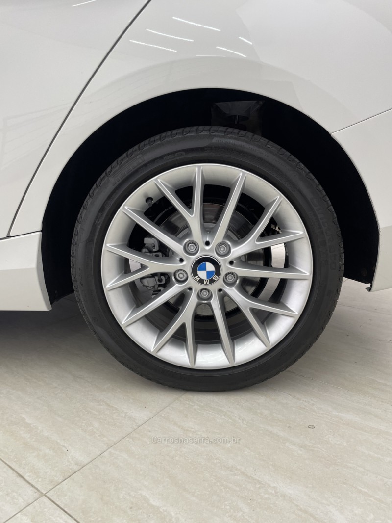 118I 1.6 16V TURBO GASOLINA 4P AUTOMÁTICO - 2014 - BENTO GONçALVES
