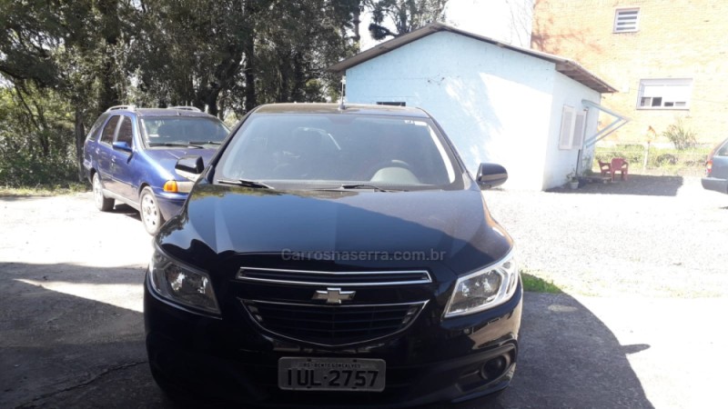 ONIX 1.0 MPFI LT 8V FLEX 4P MANUAL - 2013 - BENTO GONçALVES
