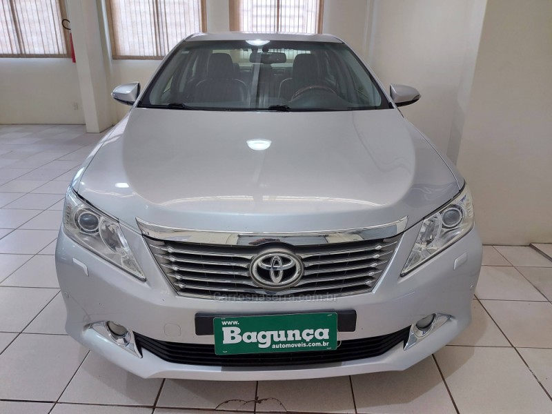 CAMRY 3.5 XLE V6 24V GASOLINA 4P AUTOMÁTICO - 2014 - NOVO HAMBURGO