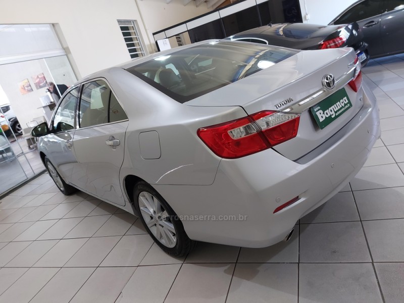 CAMRY 3.5 XLE V6 24V GASOLINA 4P AUTOMÁTICO - 2014 - NOVO HAMBURGO