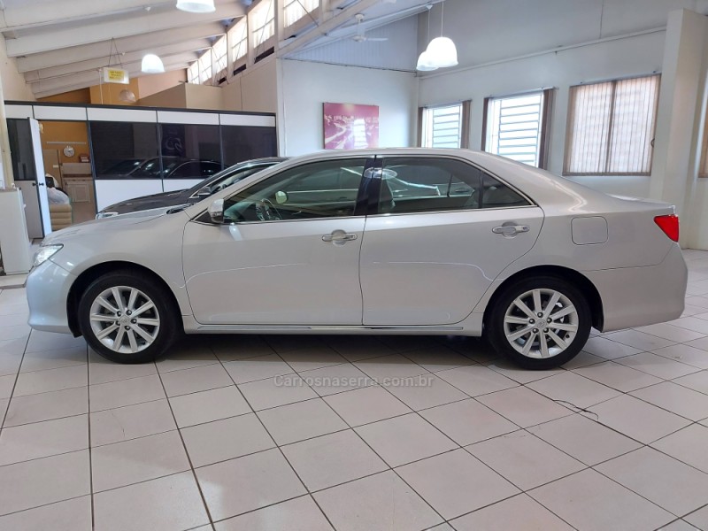 CAMRY 3.5 XLE V6 24V GASOLINA 4P AUTOMÁTICO - 2014 - NOVO HAMBURGO