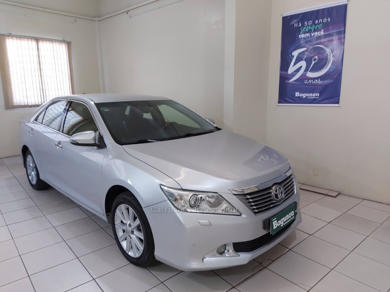 camry 3.5 xle v6 24v gasolina 4p automatico 2014 novo hamburgo