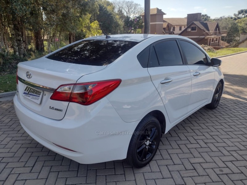 HB20S 1.6 COMFORT PLUS 16V FLEX 4P MANUAL - 2014 - CANELA