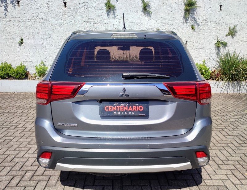 OUTLANDER 2.0 16V GASOLINA 4P AUTOMÁTICO - 2016 - SAPIRANGA