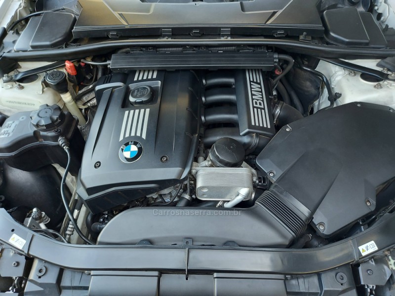 325I 2.5 SEDAN 24V GASOLINA 4P AUTOMÁTICO - 2012 - NOVO HAMBURGO
