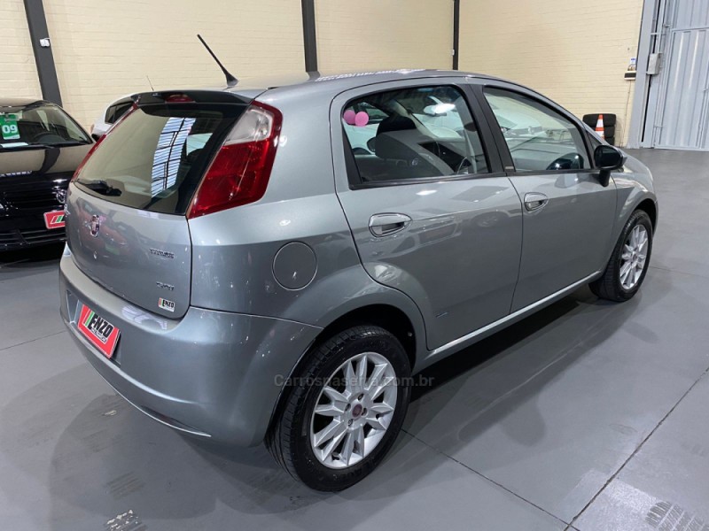 PUNTO 1.8 ESSENCE 16V FLEX 4P MANUAL - 2012 - CAXIAS DO SUL