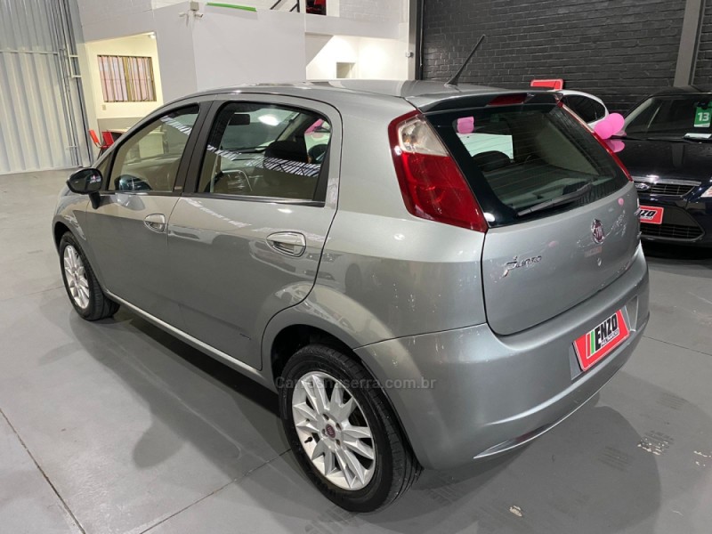 PUNTO 1.8 ESSENCE 16V FLEX 4P MANUAL - 2012 - CAXIAS DO SUL