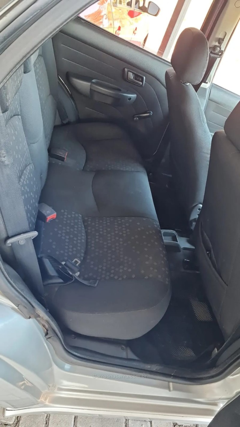 PALIO 1.4 MPI ATTRACTIVE WEEKEND 8V FLEX 4P MANUAL - 2012 - PAROBé