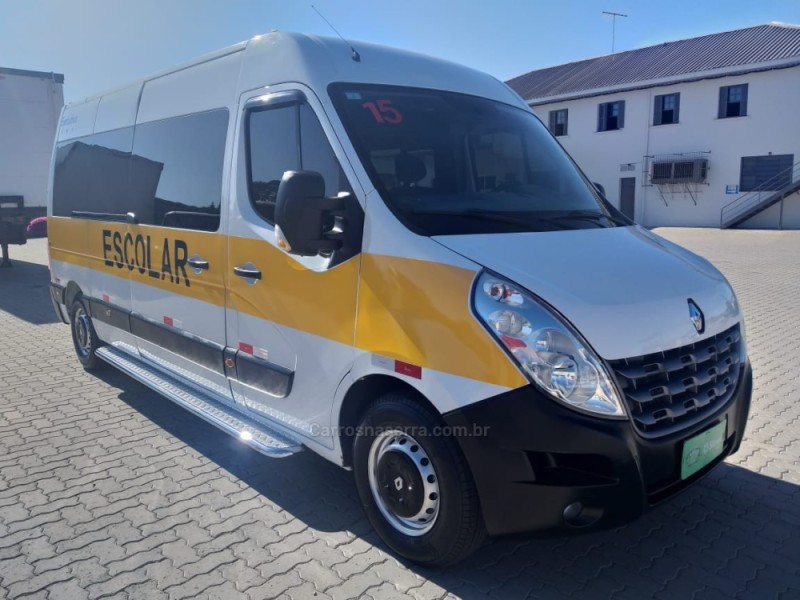 MASTER 2.3 DCI MINIBUS EXECUTIVE L3H2 16 LUGARES 16V DIESEL 4P MANUAL - 2015 - CAXIAS DO SUL