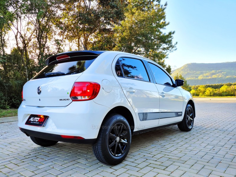 GOL 1.0 MI SELEÇÃO 8V FLEX 4P MANUAL G.VI - 2015 - SAPIRANGA