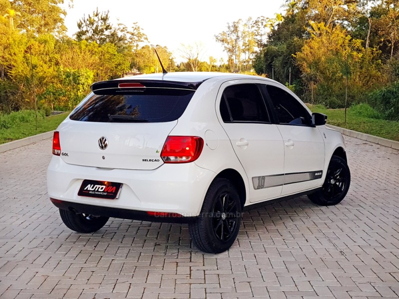 GOL 1.0 MI SELEÇÃO 8V FLEX 4P MANUAL G.VI - 2015 - SAPIRANGA