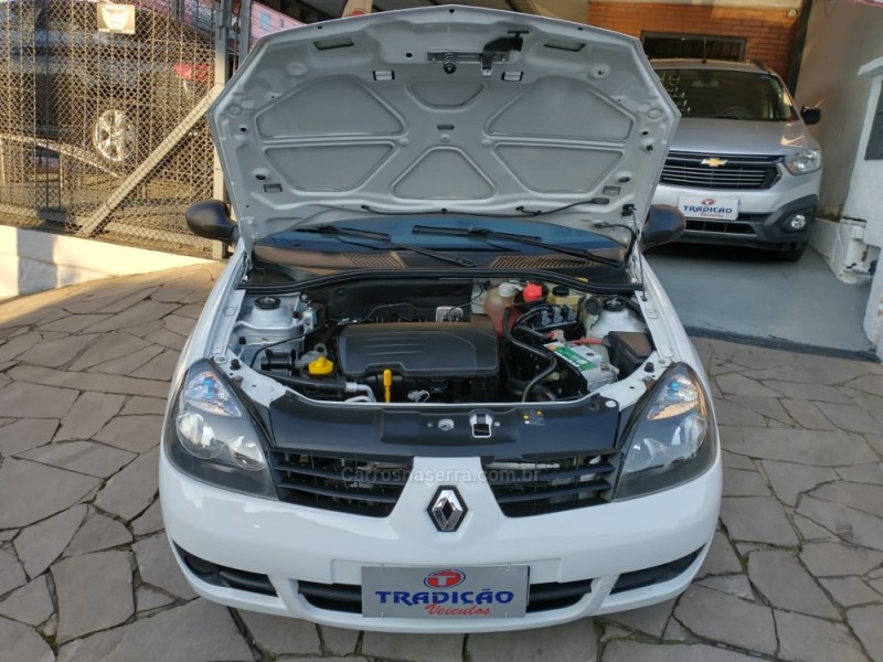 CLIO 1.0 CAMPUS 16V FLEX 4P MANUAL - 2012 - CAXIAS DO SUL