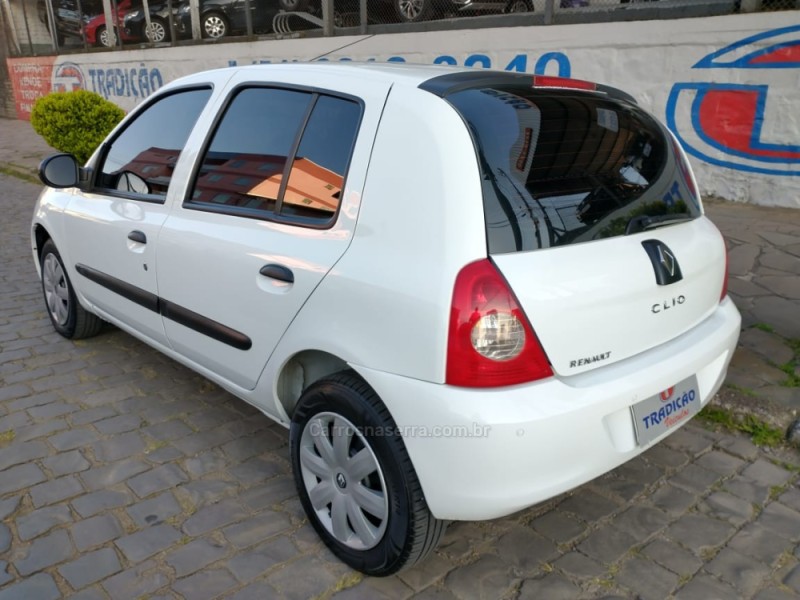 CLIO 1.0 CAMPUS 16V FLEX 4P MANUAL - 2012 - CAXIAS DO SUL