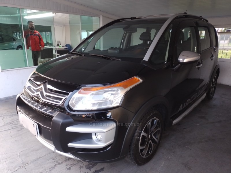 AIRCROSS 1.6 EXCLUSIVE 16V FLEX 4P MANUAL - 2011 - BENTO GONçALVES