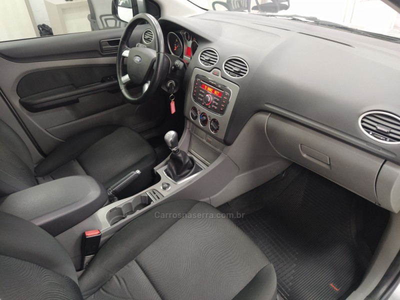 FOCUS 1.6 SE 8V FLEX 4P MANUAL - 2013 - CAXIAS DO SUL
