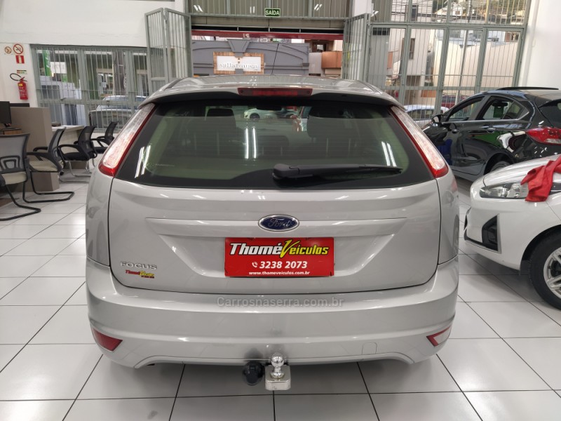 FOCUS 1.6 SE 8V FLEX 4P MANUAL - 2013 - CAXIAS DO SUL