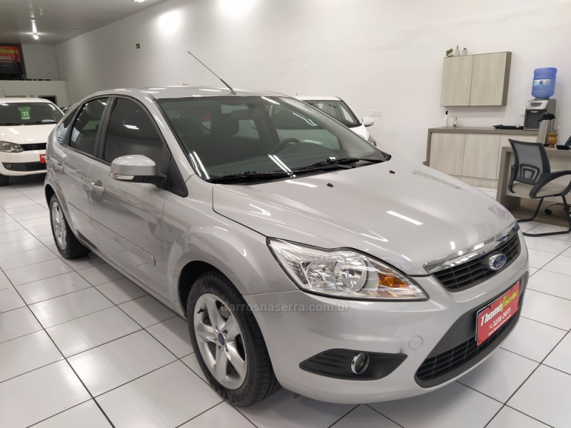 FOCUS 1.6 SE 8V FLEX 4P MANUAL - 2013 - CAXIAS DO SUL