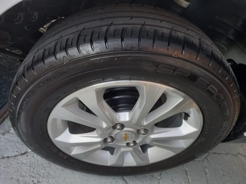 PRISMA 1.4 MPFI LTZ 8V FLEX 4P MANUAL - 2015 - CAXIAS DO SUL